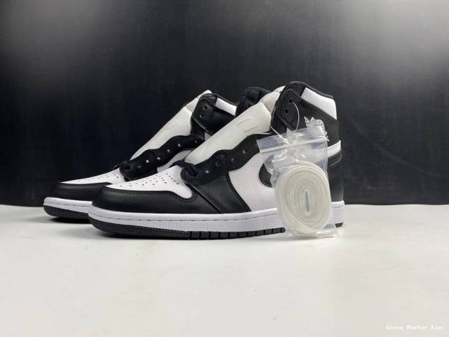 555088-010 White Black Retro 1 Jordan Air (2014) 0807